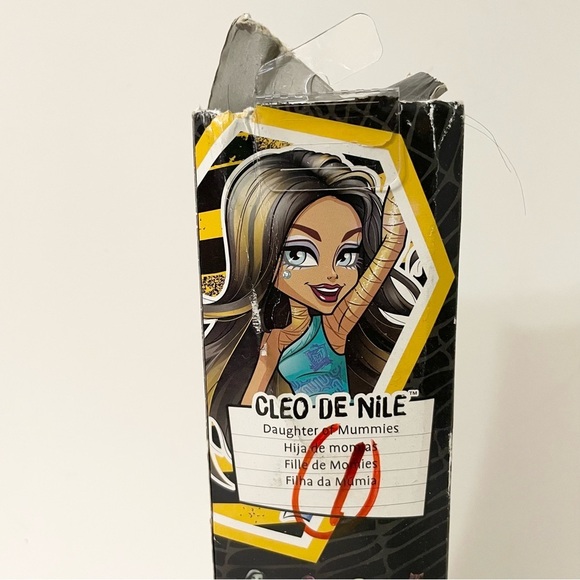 Monster High Cleo de Nile Doll Damaged Box - Picture 9 of 16